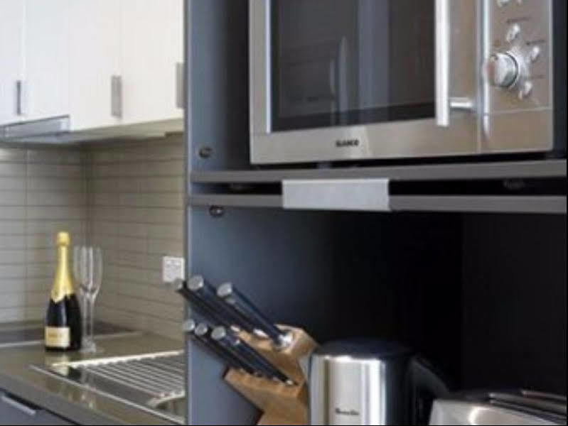 מלבורן Caroline Serviced Apartments Brighton מראה חיצוני תמונה